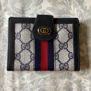 VINTAGE GUCCI WALLET